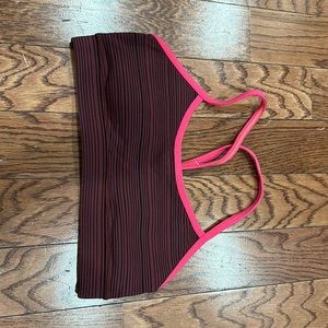 Lululemon sport bra